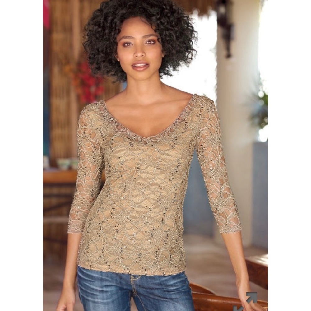 🆕🆕🆕  FUCSIA BOSTON PROPER DOUBLE V-LACE TOP